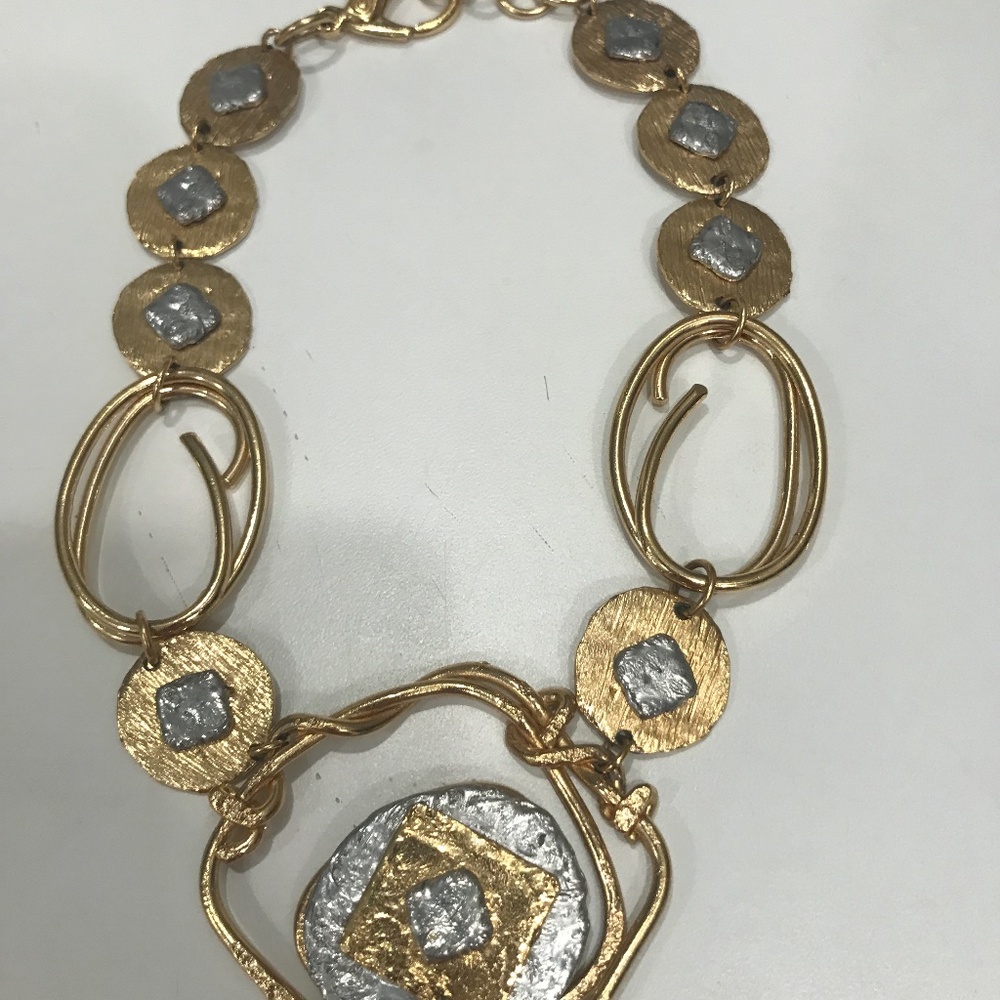 J Jansen Neckkace